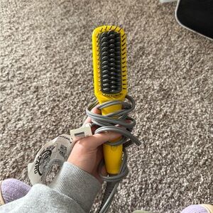 Drybar Yellow Mini Straightening Brush
